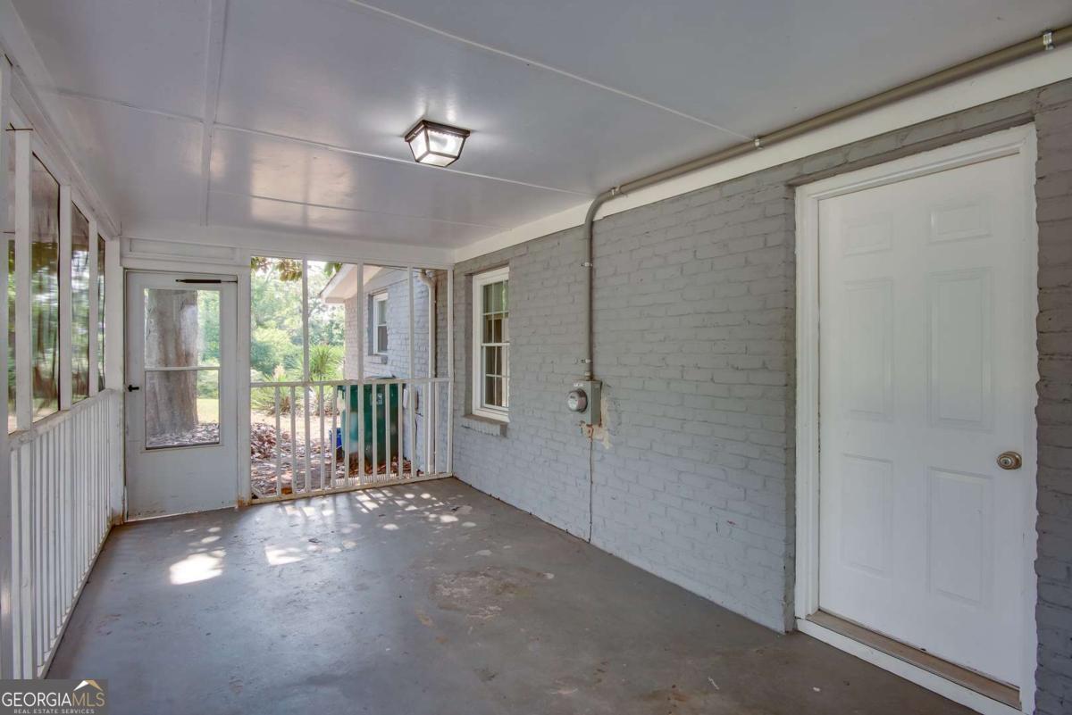 2603 Davenport Street Se Property Photo 25