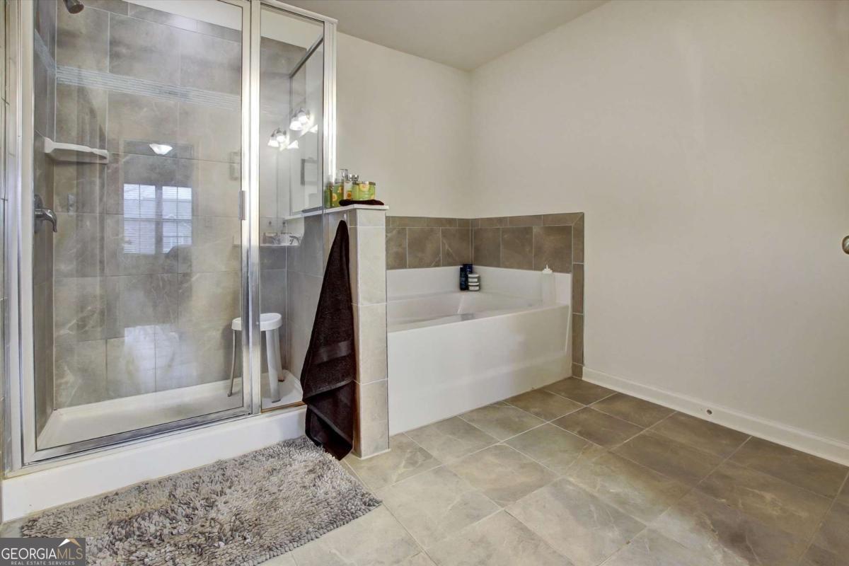 7687 Cabrini Place Property Photo 21