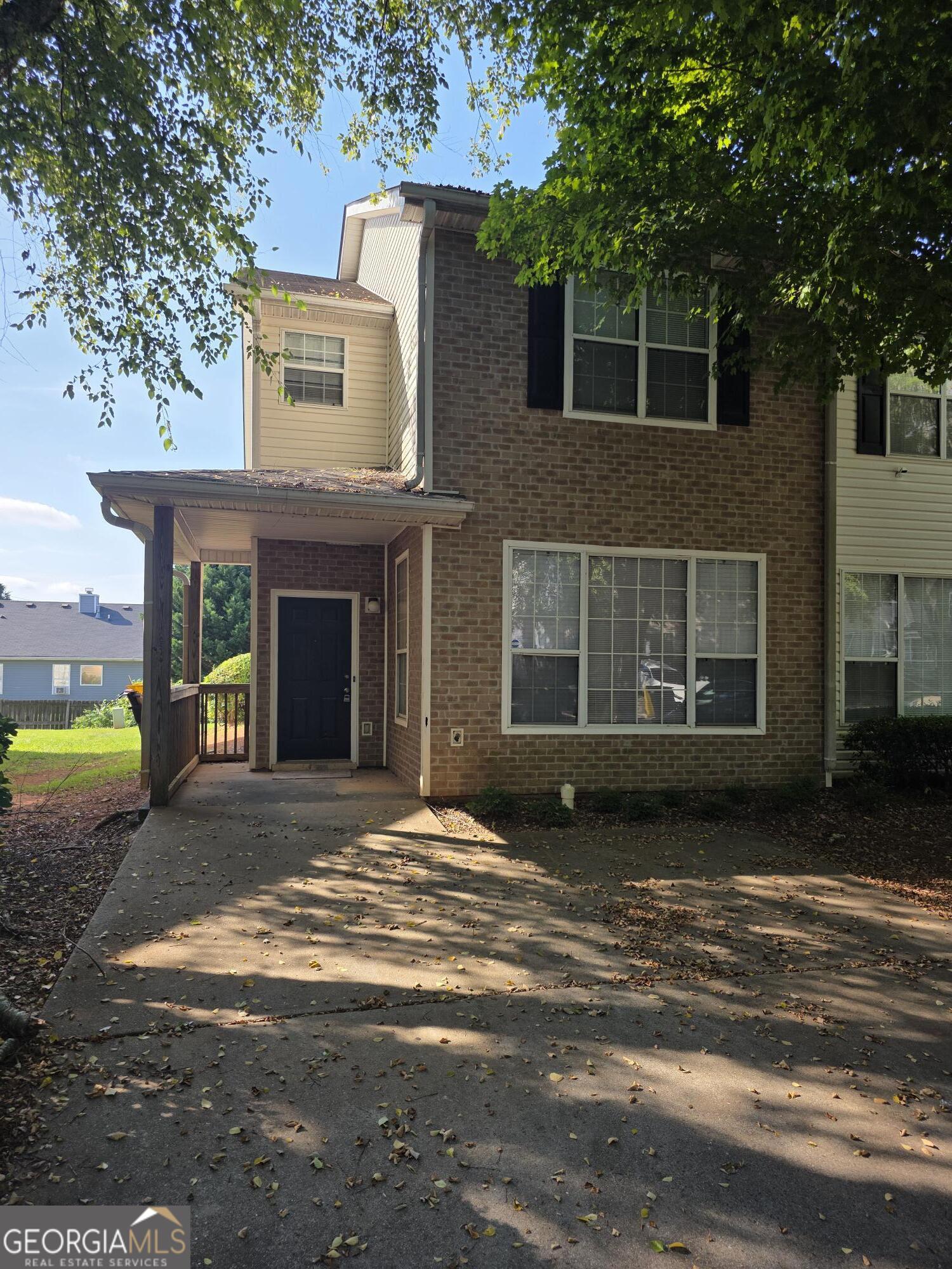 2481 Brianna Drive Property Photo 2