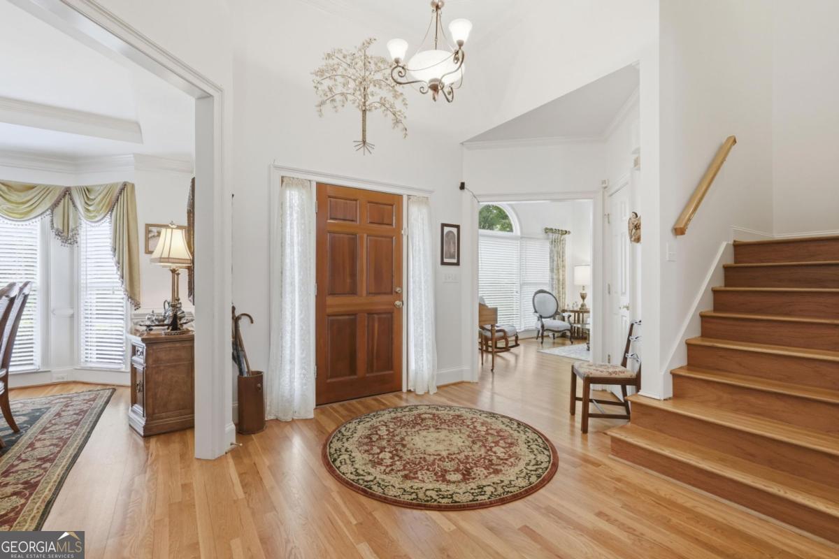3725 Ridgeway Terrace Property Photo 8