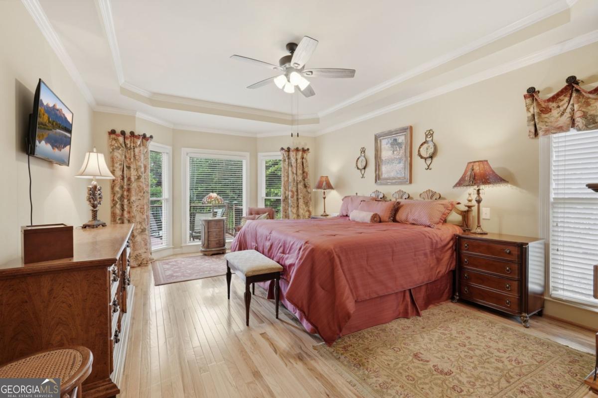 3725 Ridgeway Terrace Property Photo 24