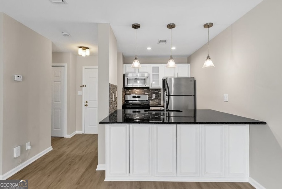 244 13th Street NE # 103 Property Photo 1