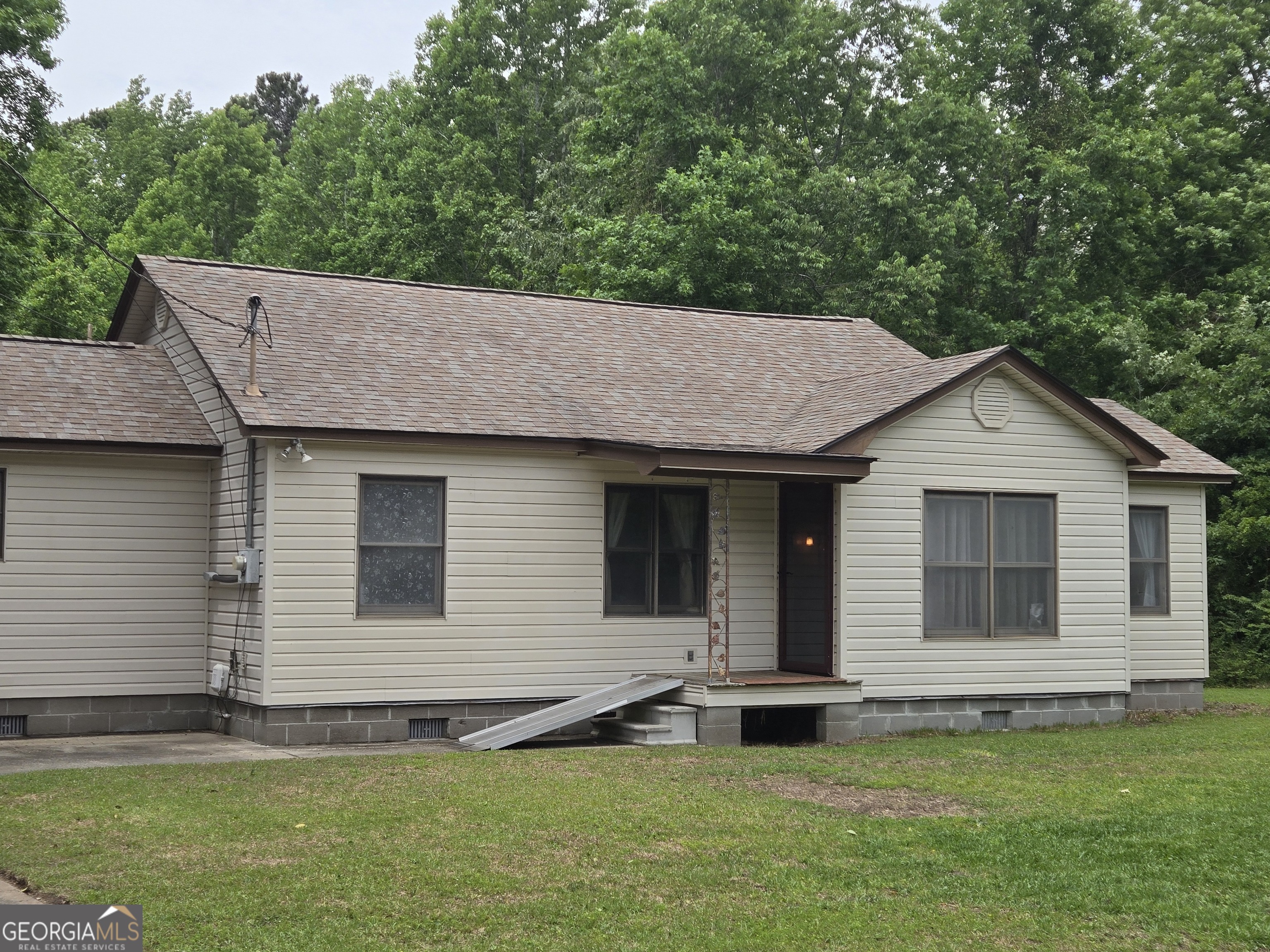 124 Vidalia Road Property Photo 1
