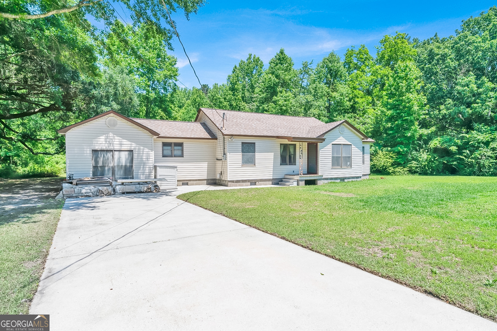 124 Vidalia Road Property Photo 5
