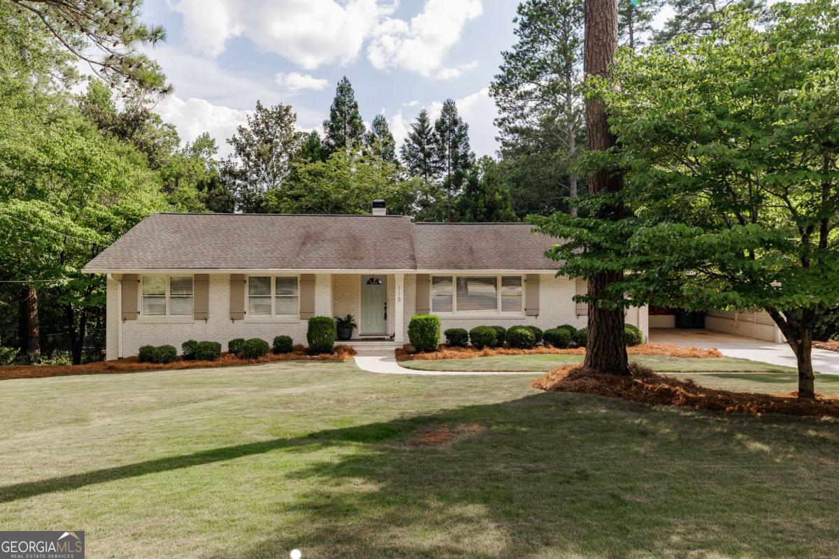 115 Riverhill Court Property Photo 1