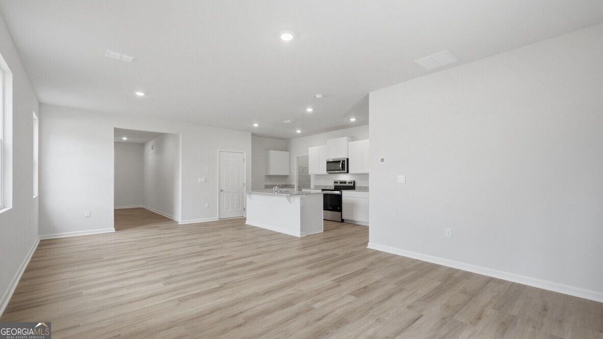 87 Babcock Drive Ne Property Photo 13