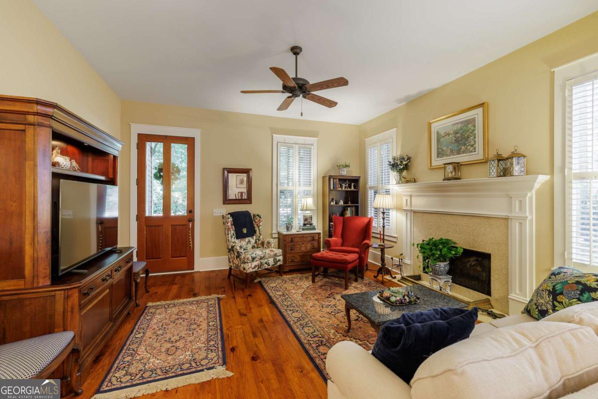 3 Oak Grove Road Property Photo 8