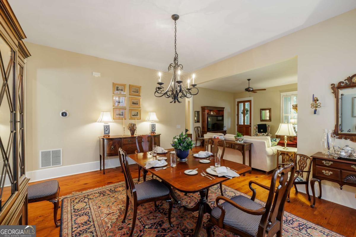 3 Oak Grove Road Property Photo 12