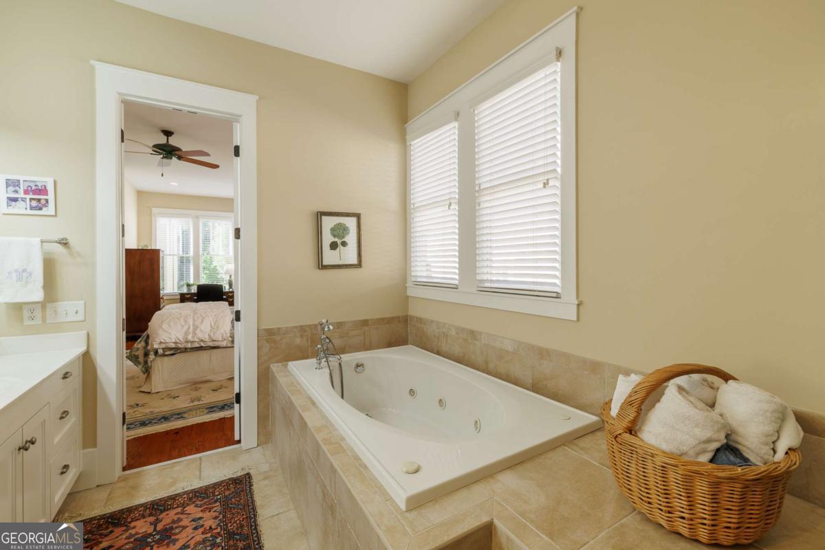 3 Oak Grove Road Property Photo 23