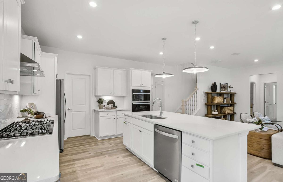 312 Wilton Way Property Photo 8