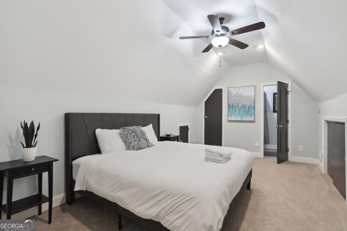 257 Birch Street Property Photo 8