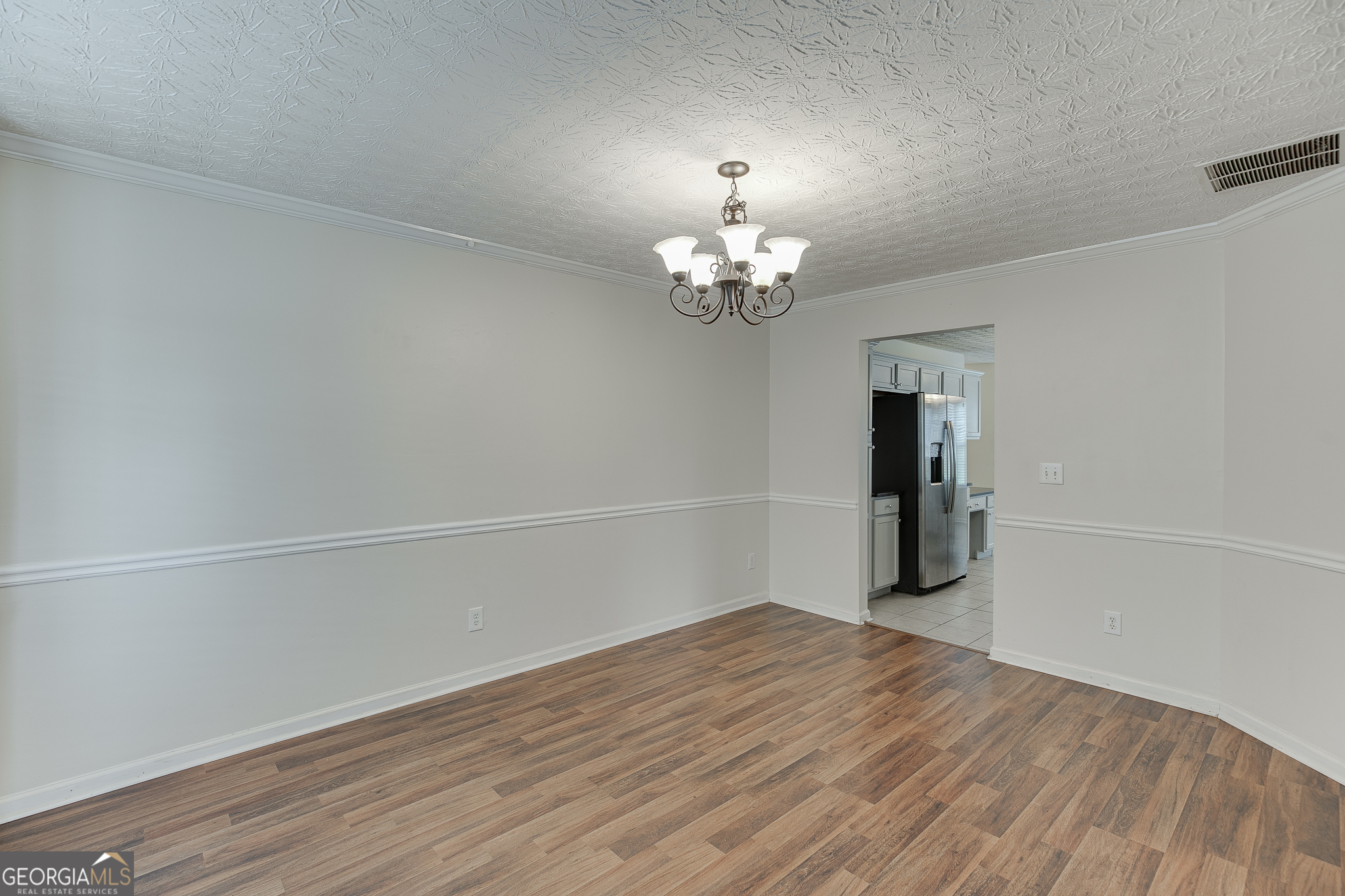 2054 Pierce Way Property Photo 8