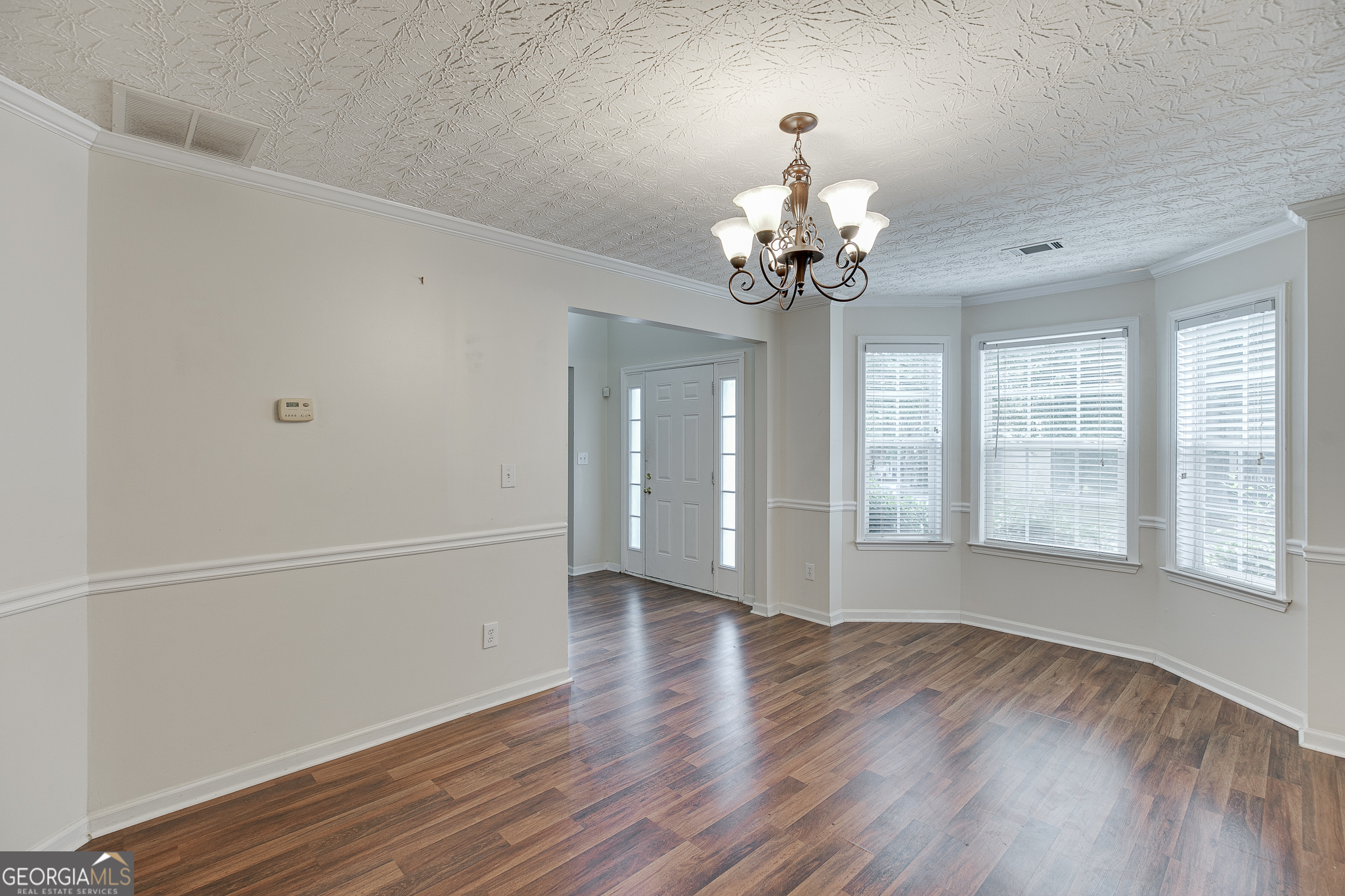 2054 Pierce Way Property Photo 10