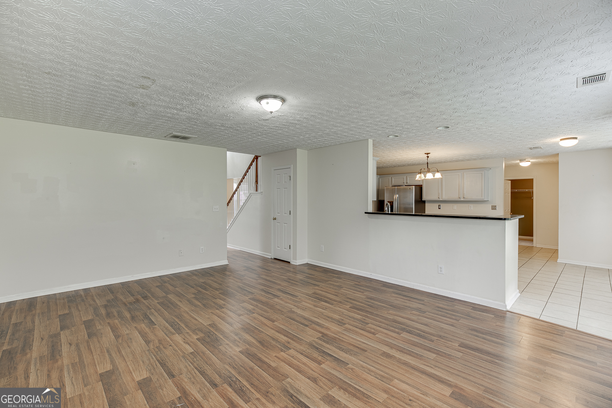 2054 Pierce Way Property Photo 14