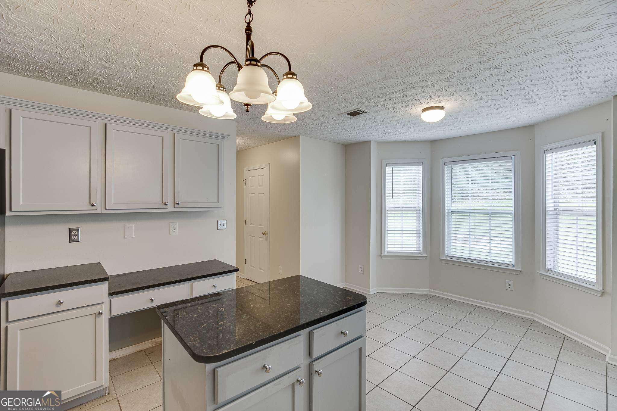 2054 Pierce Way Property Photo 18