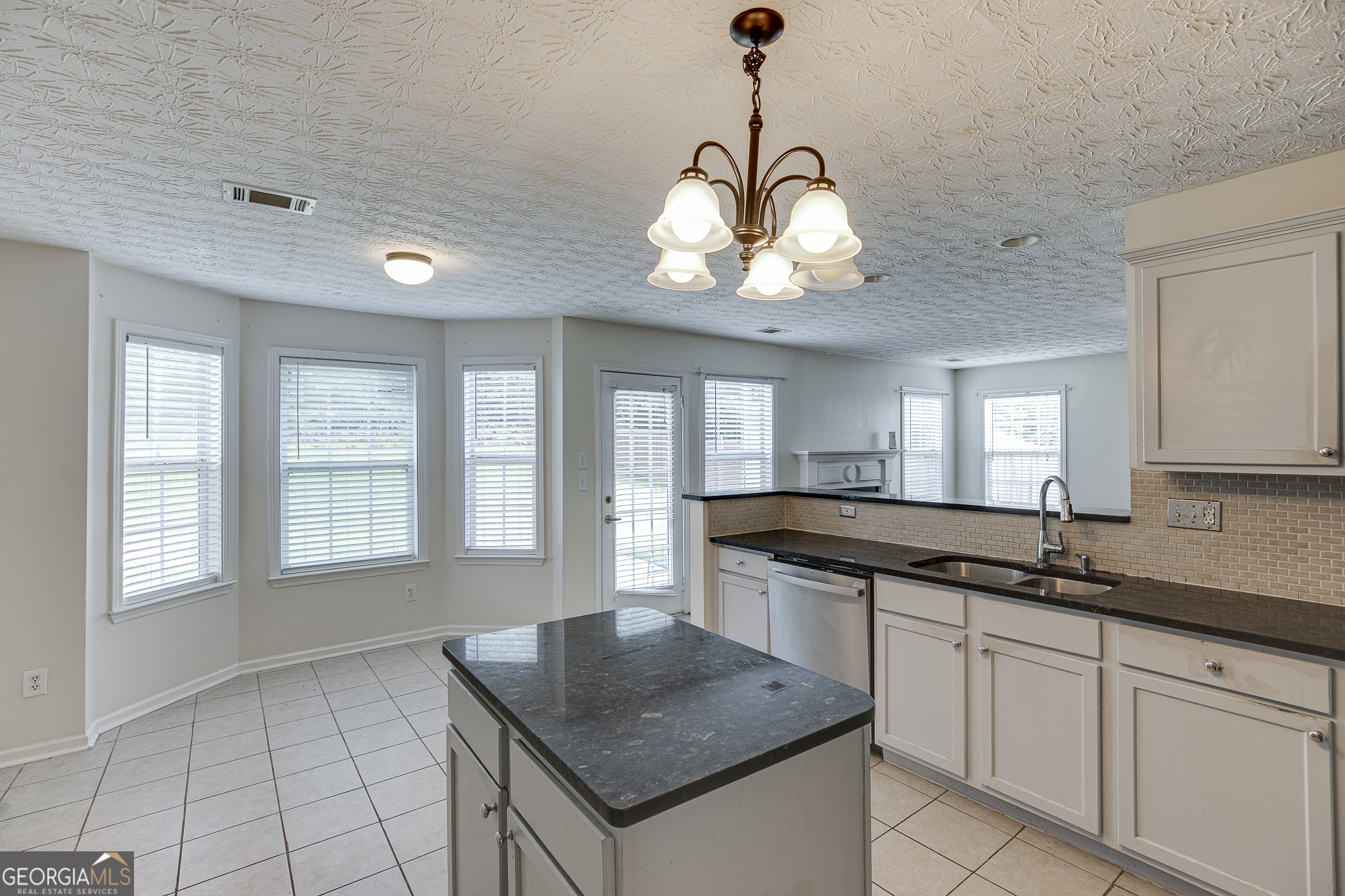 2054 Pierce Way Property Photo 19