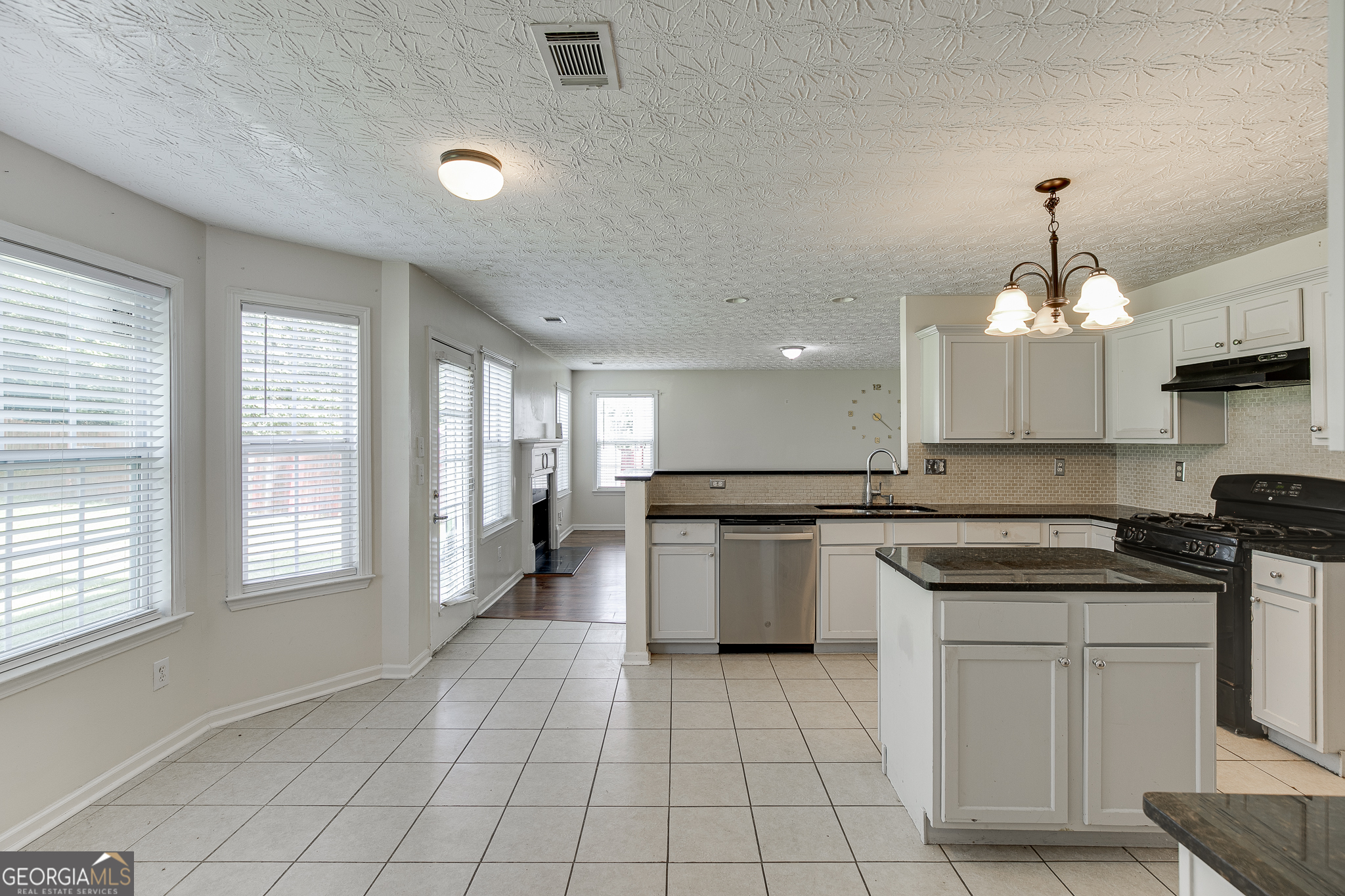 2054 Pierce Way Property Photo 21