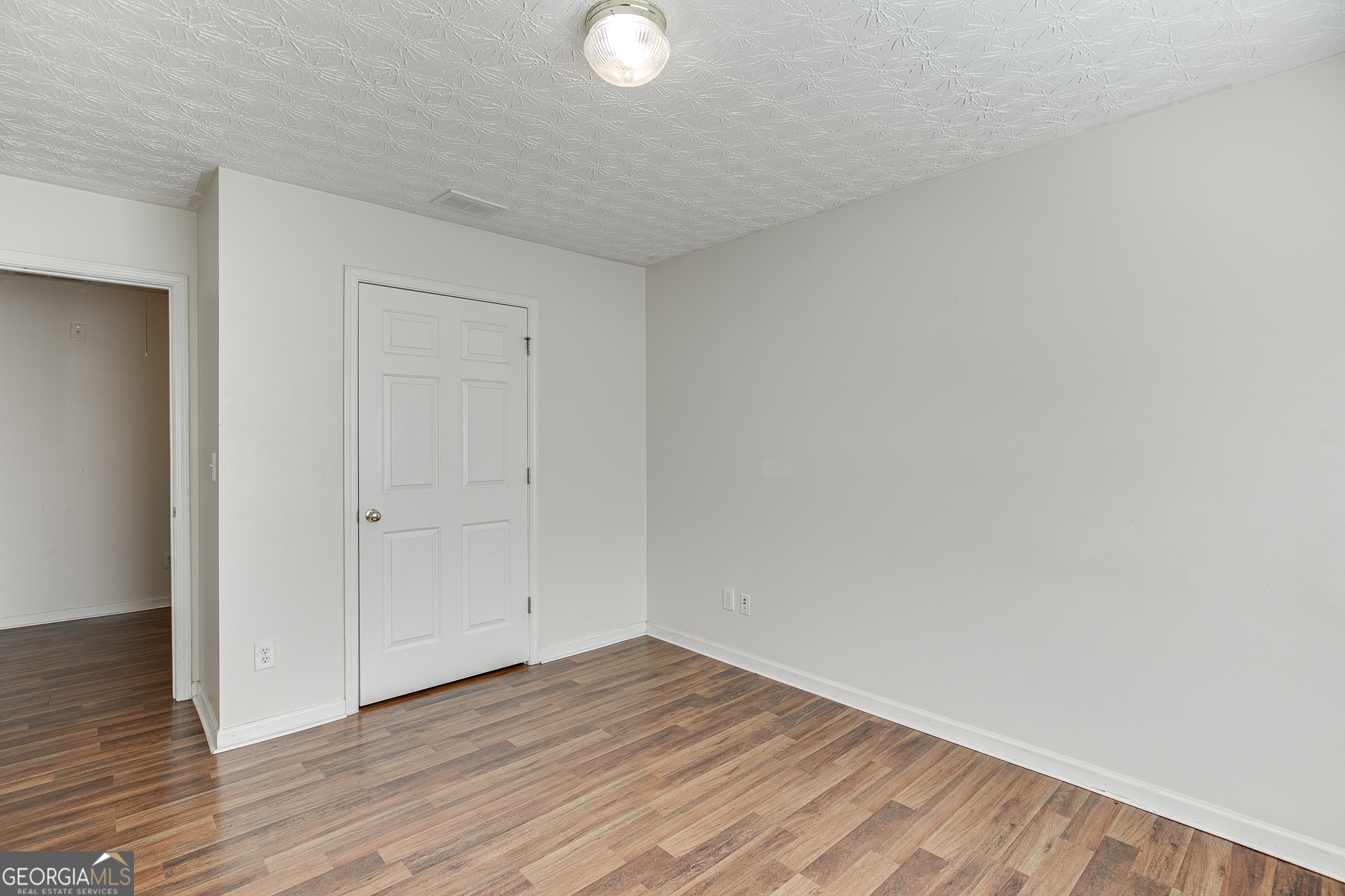 2054 Pierce Way Property Photo 31