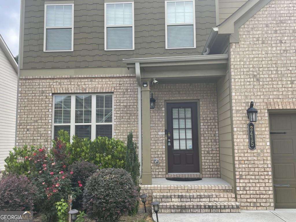 2415 Matlin Way Property Photo 2