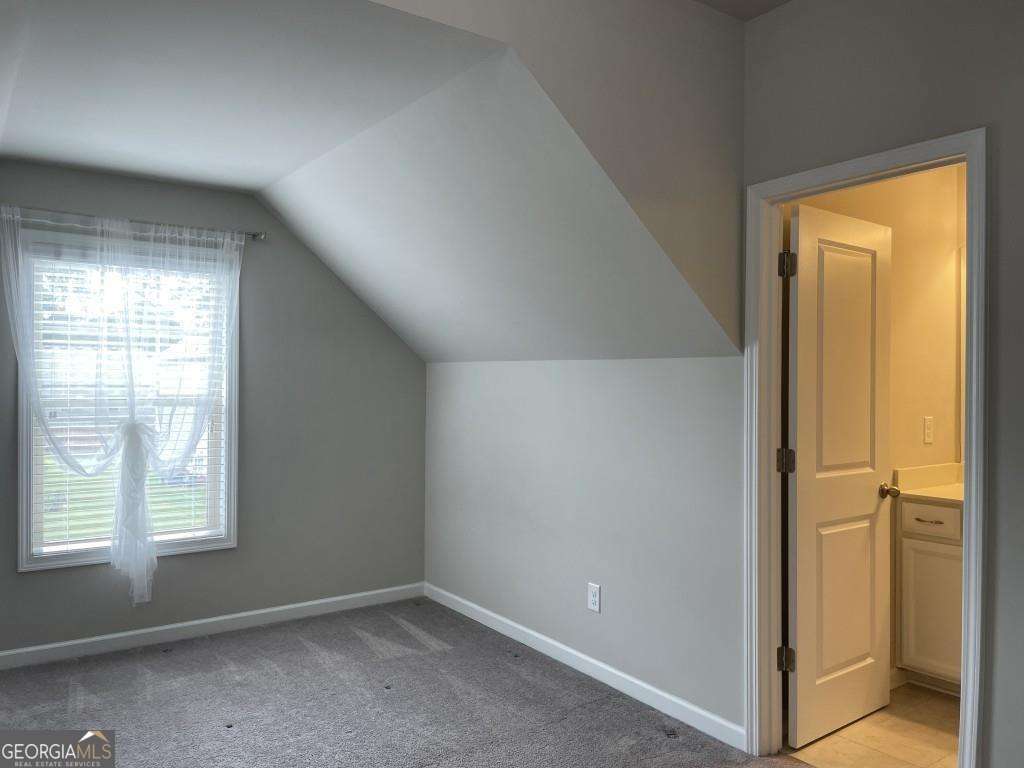 2415 Matlin Way Property Photo 23