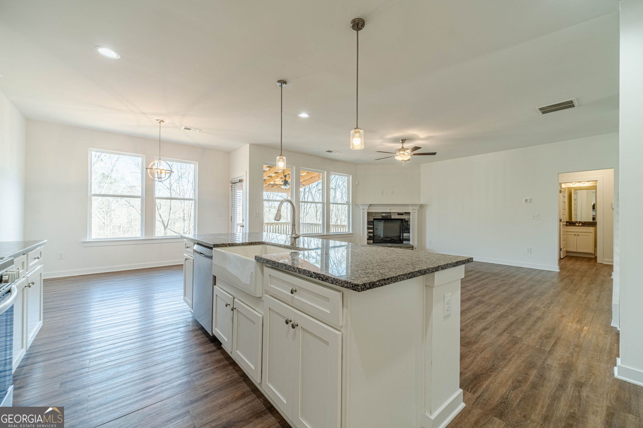 1548 Ridgewood Court Property Photo 15