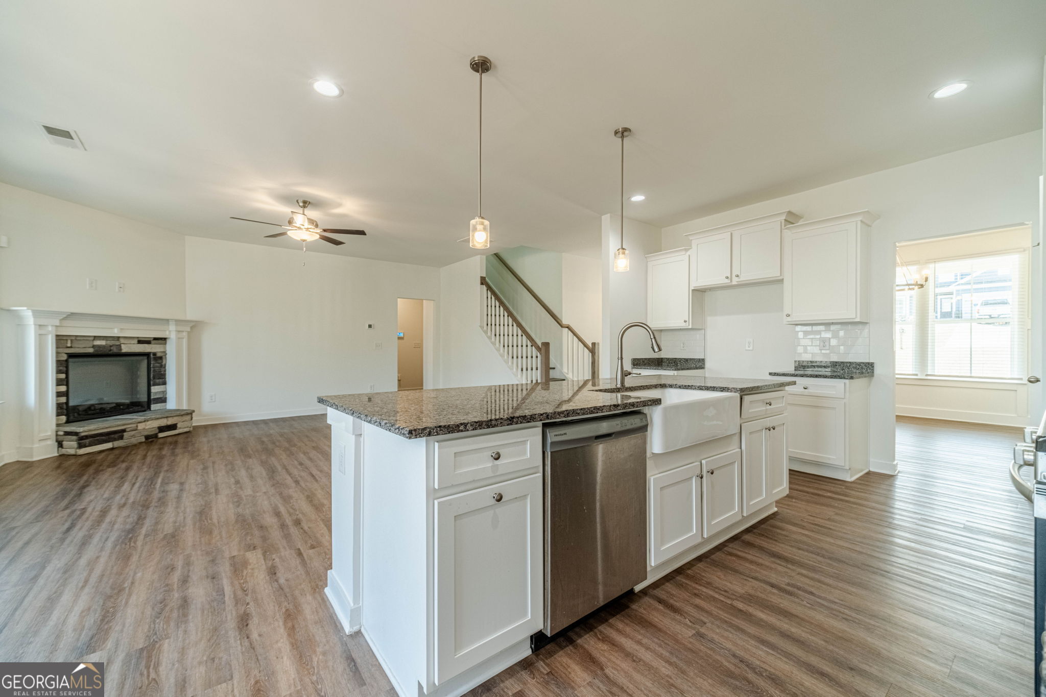 1548 Ridgewood Court Property Photo 16
