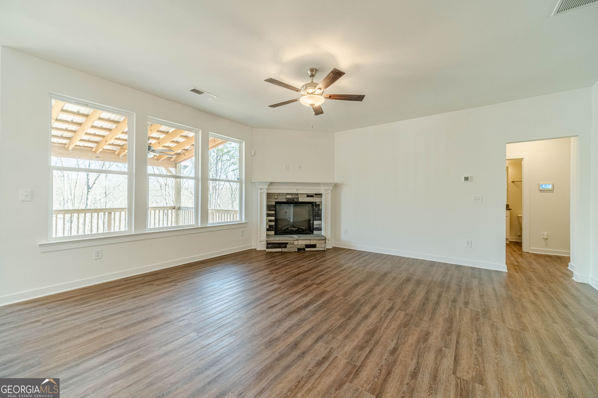 1548 Ridgewood Court Property Photo 25