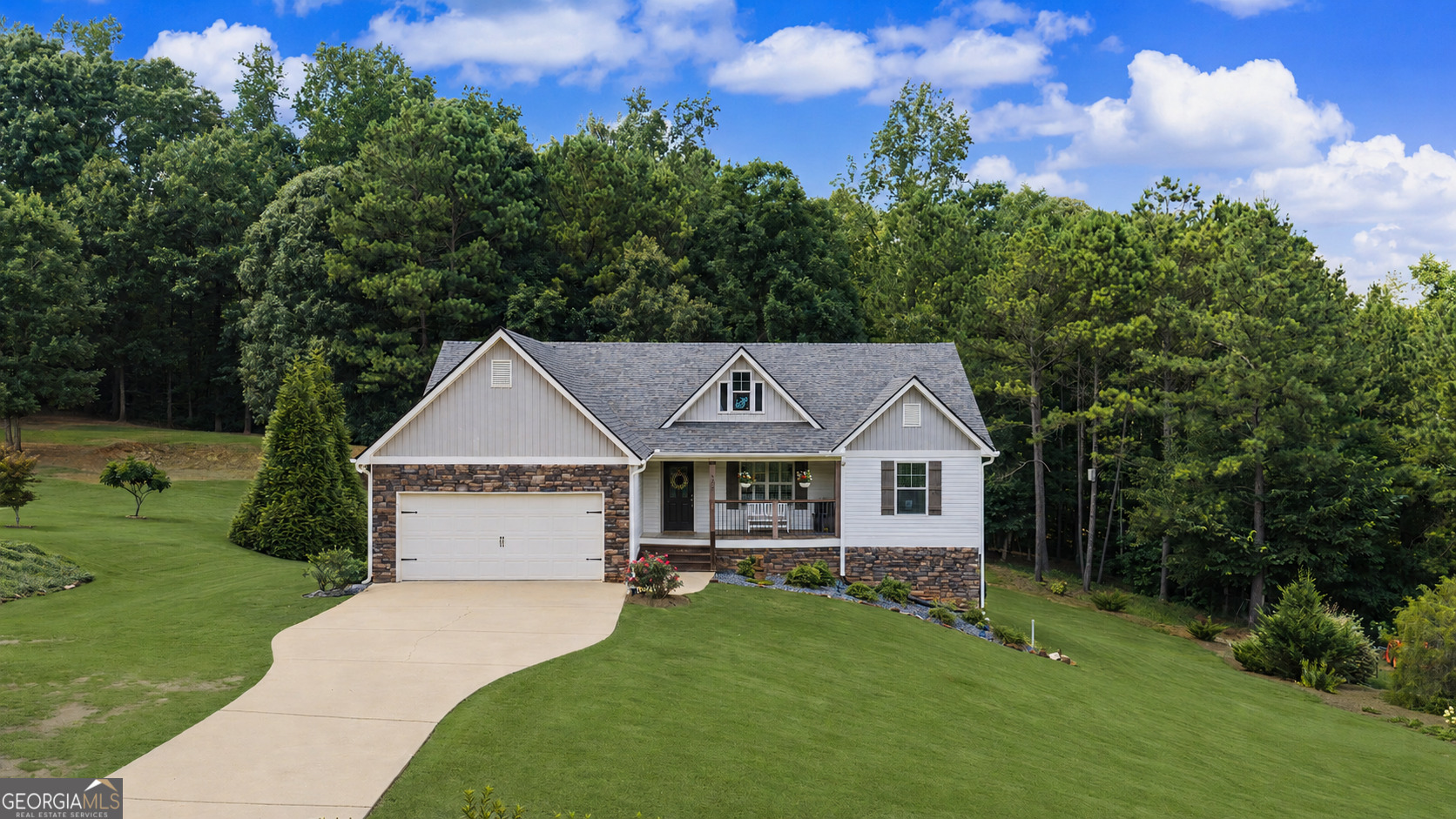 126 Copper Creek Drive Property Photo 33