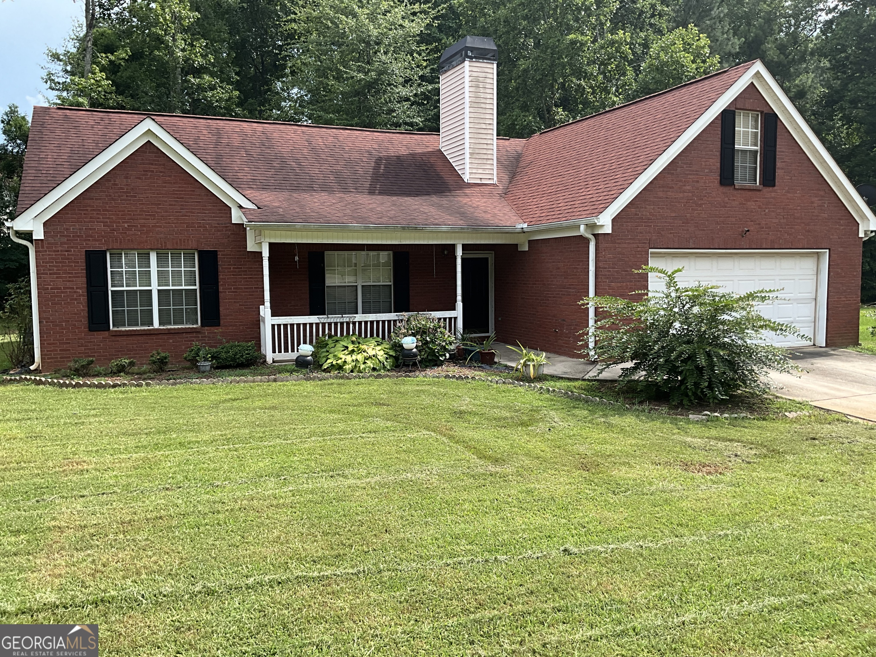 242 Pebble Creek Drive Property Photo 1