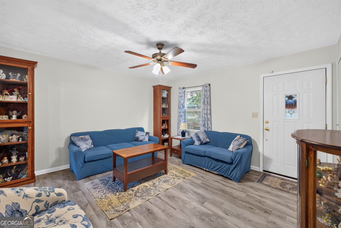 869 Rock Oak Lane Property Photo 8