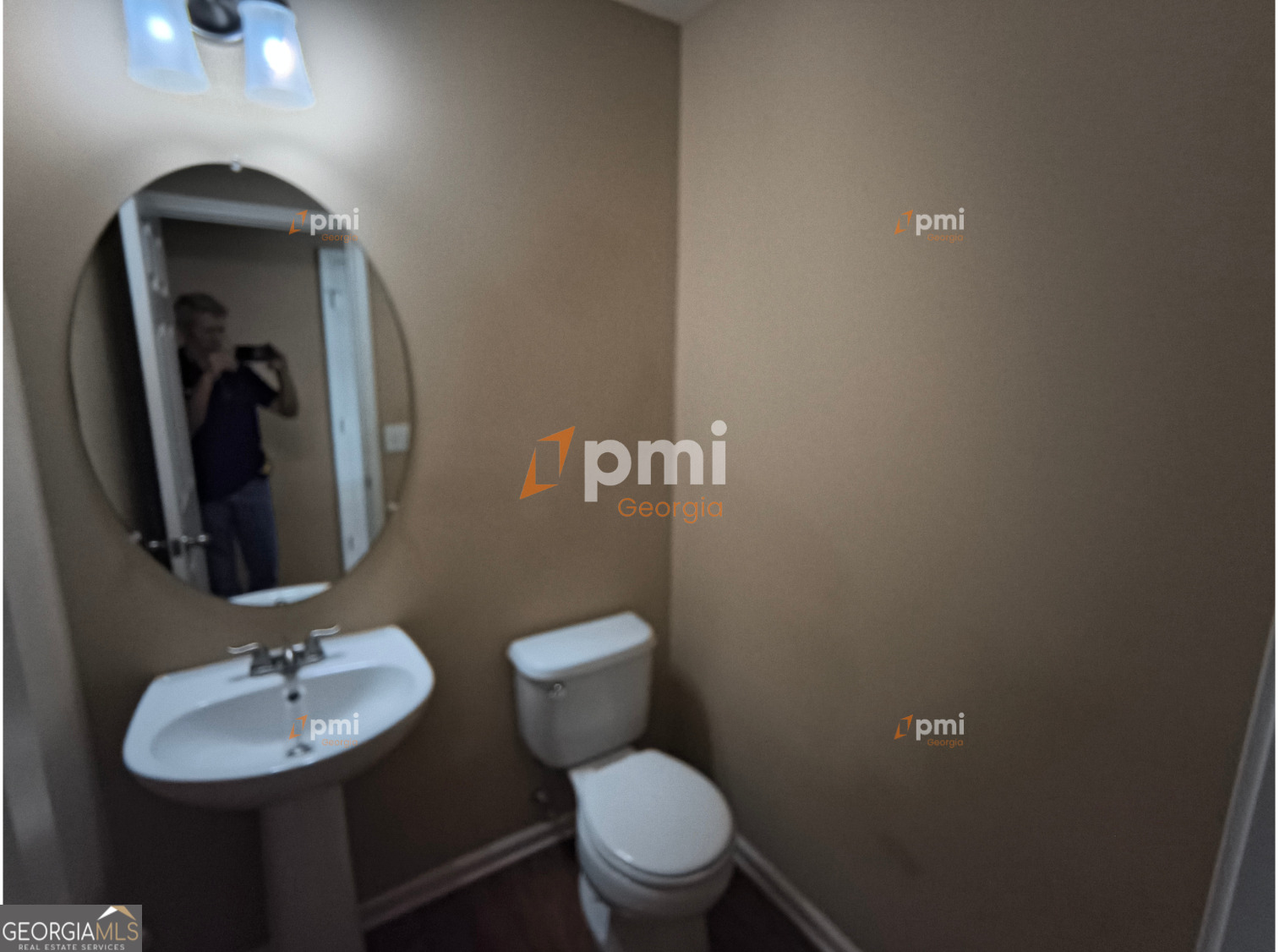 350 Fairmont Way Property Photo 11