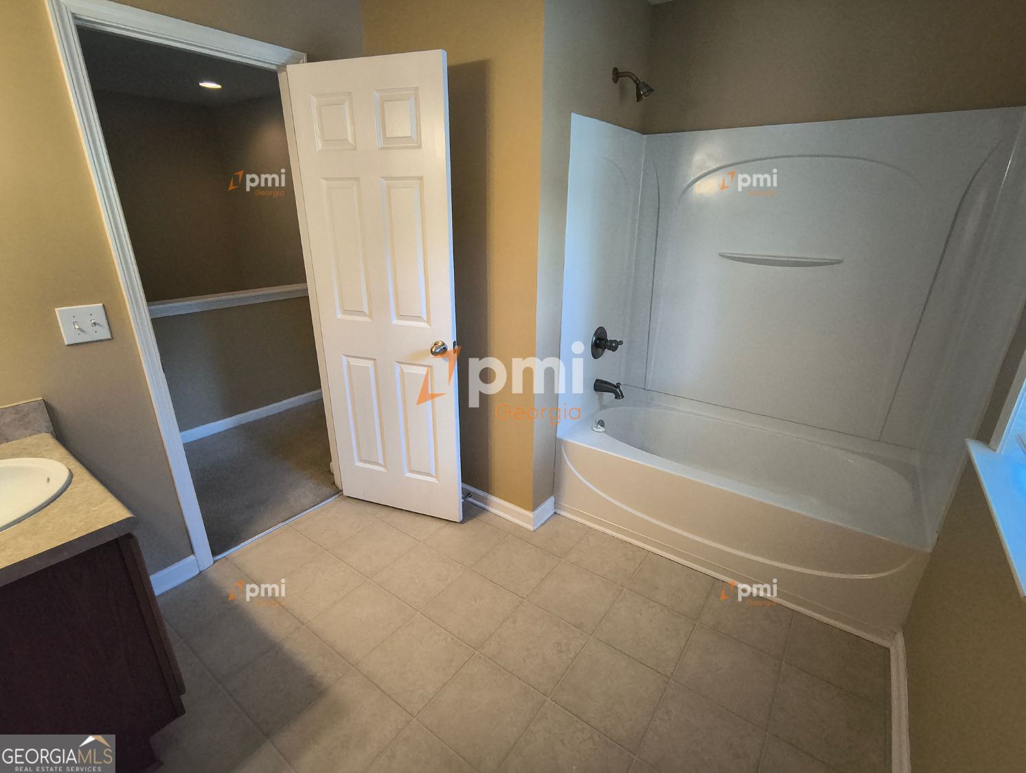 350 Fairmont Way Property Photo 13