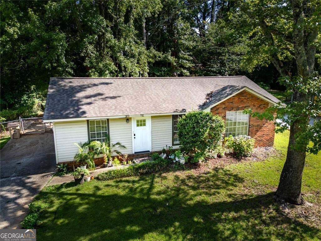 103 Sedgefield Drive Property Photo 3