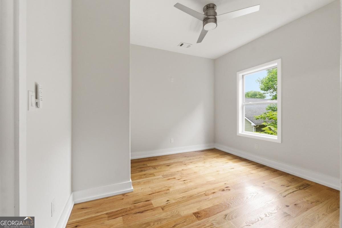 1084 Hubbard Street Sw Property Photo 12