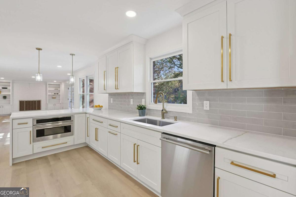 3233 Bolero Pass Property Photo 14