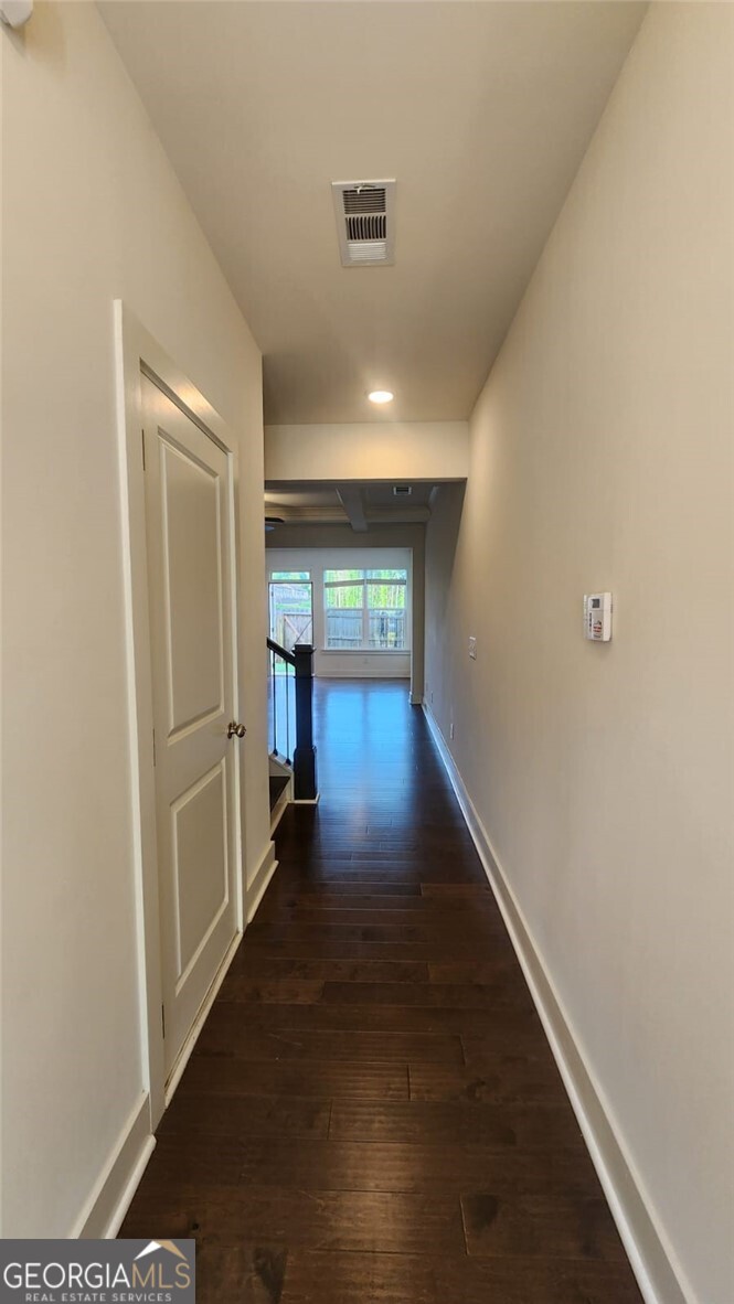 300 Auburn Valley Way Property Photo 2