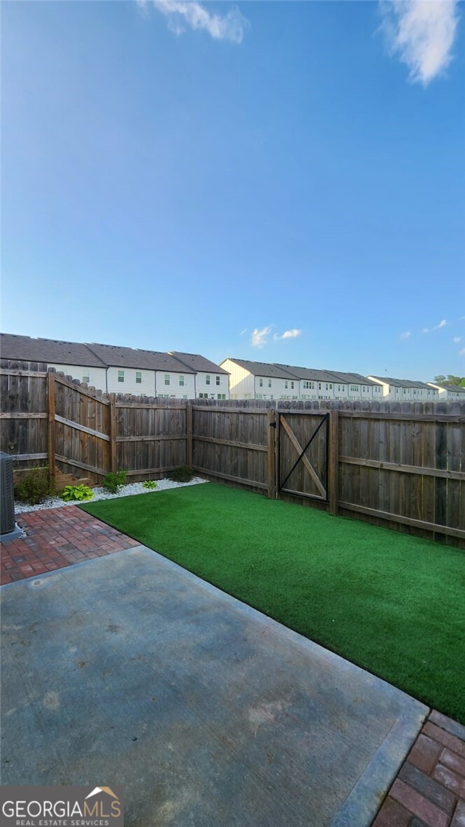 300 Auburn Valley Way Property Photo 32