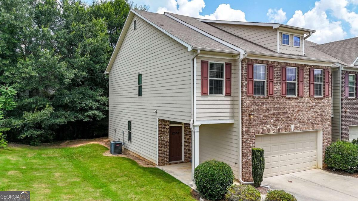 2536 Morgan Chase Drive Property Photo 4