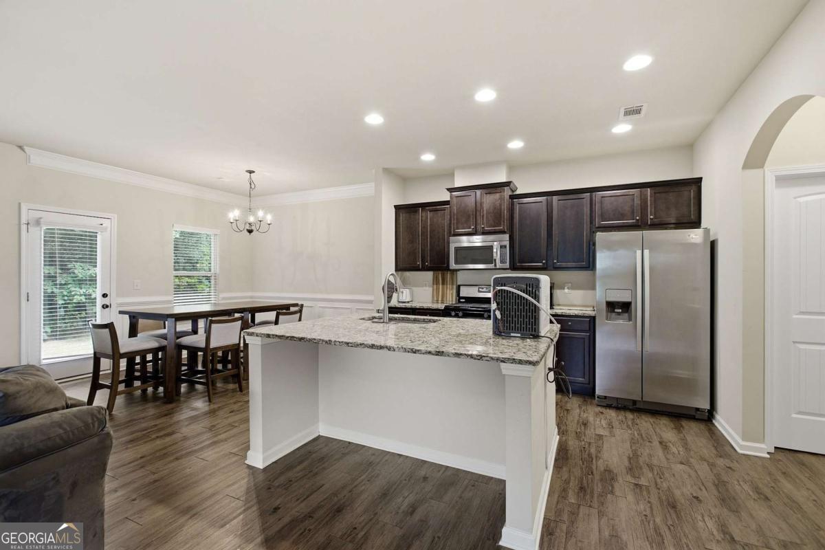 2536 Morgan Chase Drive Property Photo 11