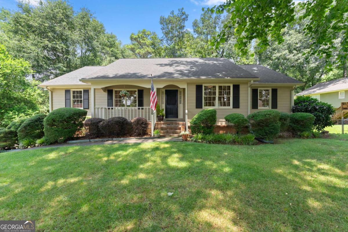 1155 Lakeridge Court Property Photo 3