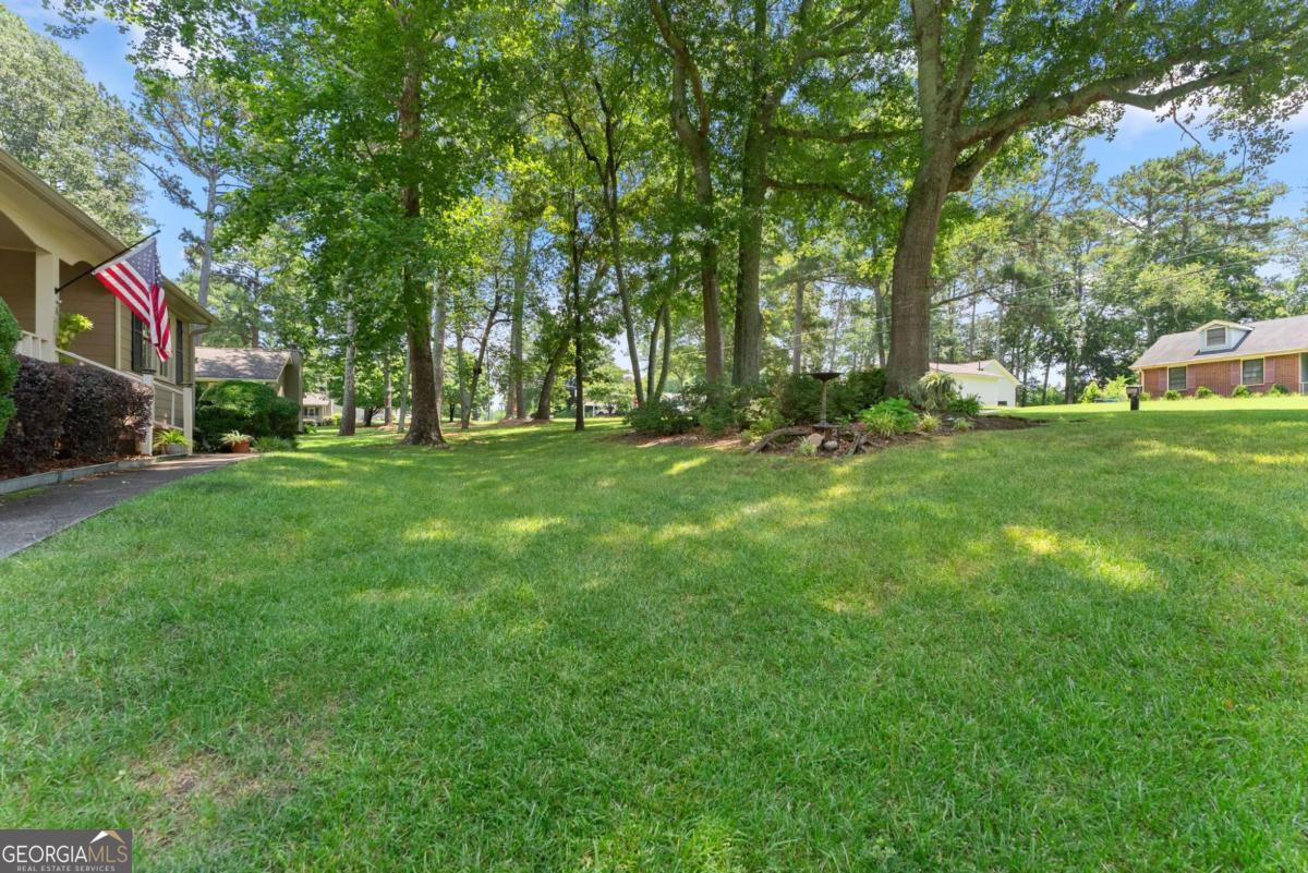1155 Lakeridge Court Property Photo 7