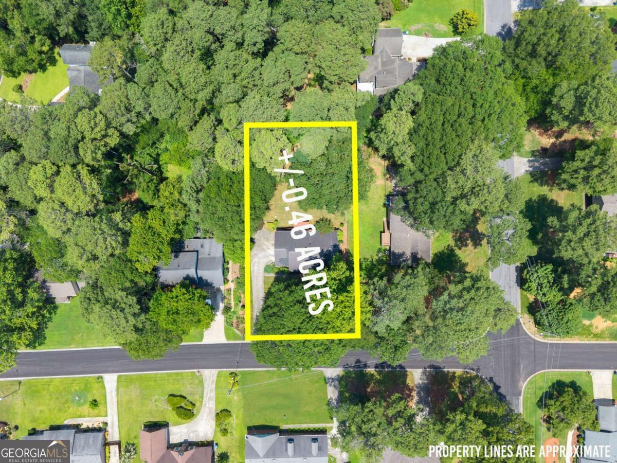 1155 Lakeridge Court Property Photo 8