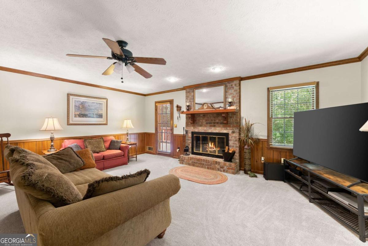 1155 Lakeridge Court Property Photo 14