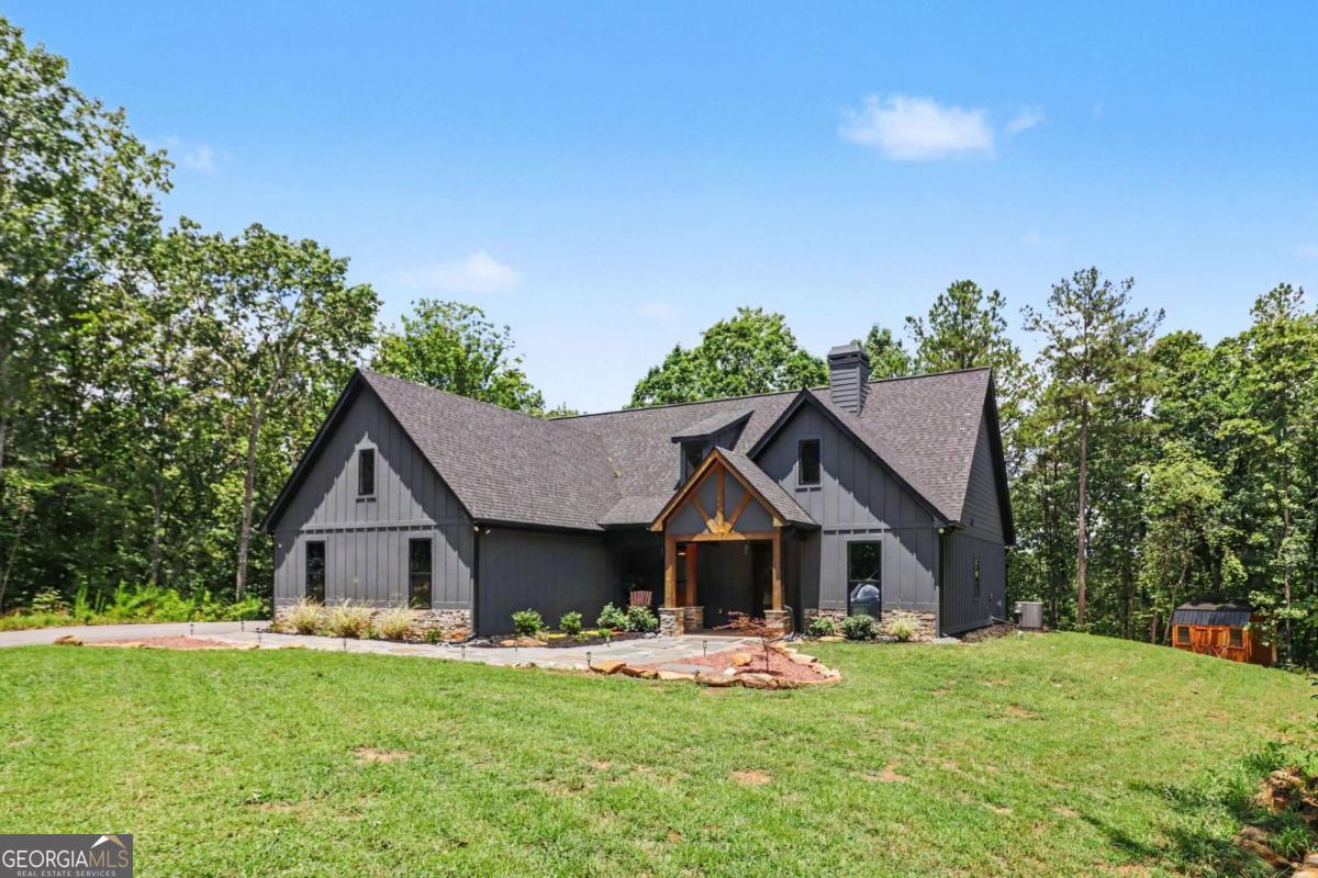 5549 Tyree Road Property Photo 1