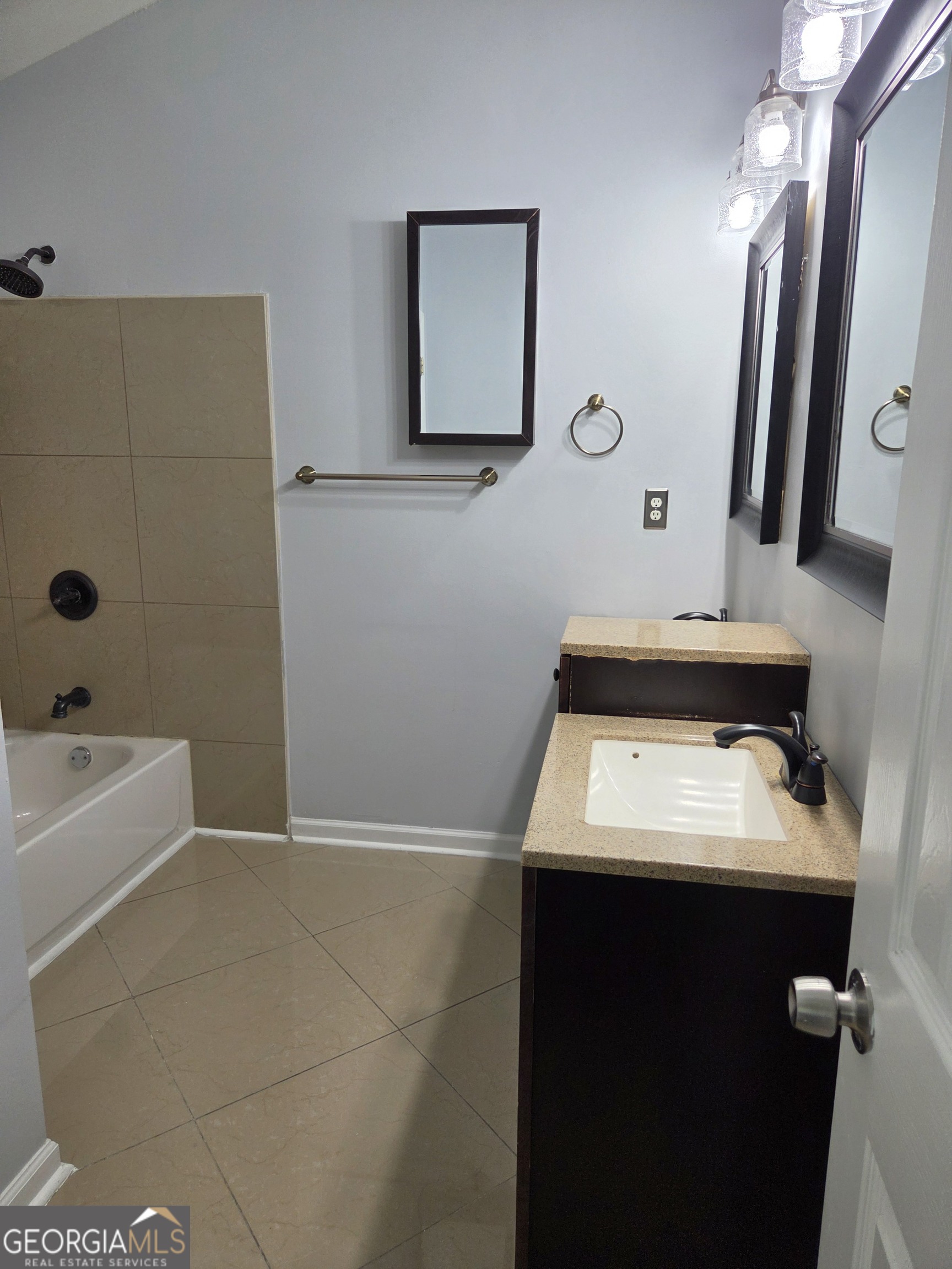 6923 Biscayne Boulevard Property Photo 7