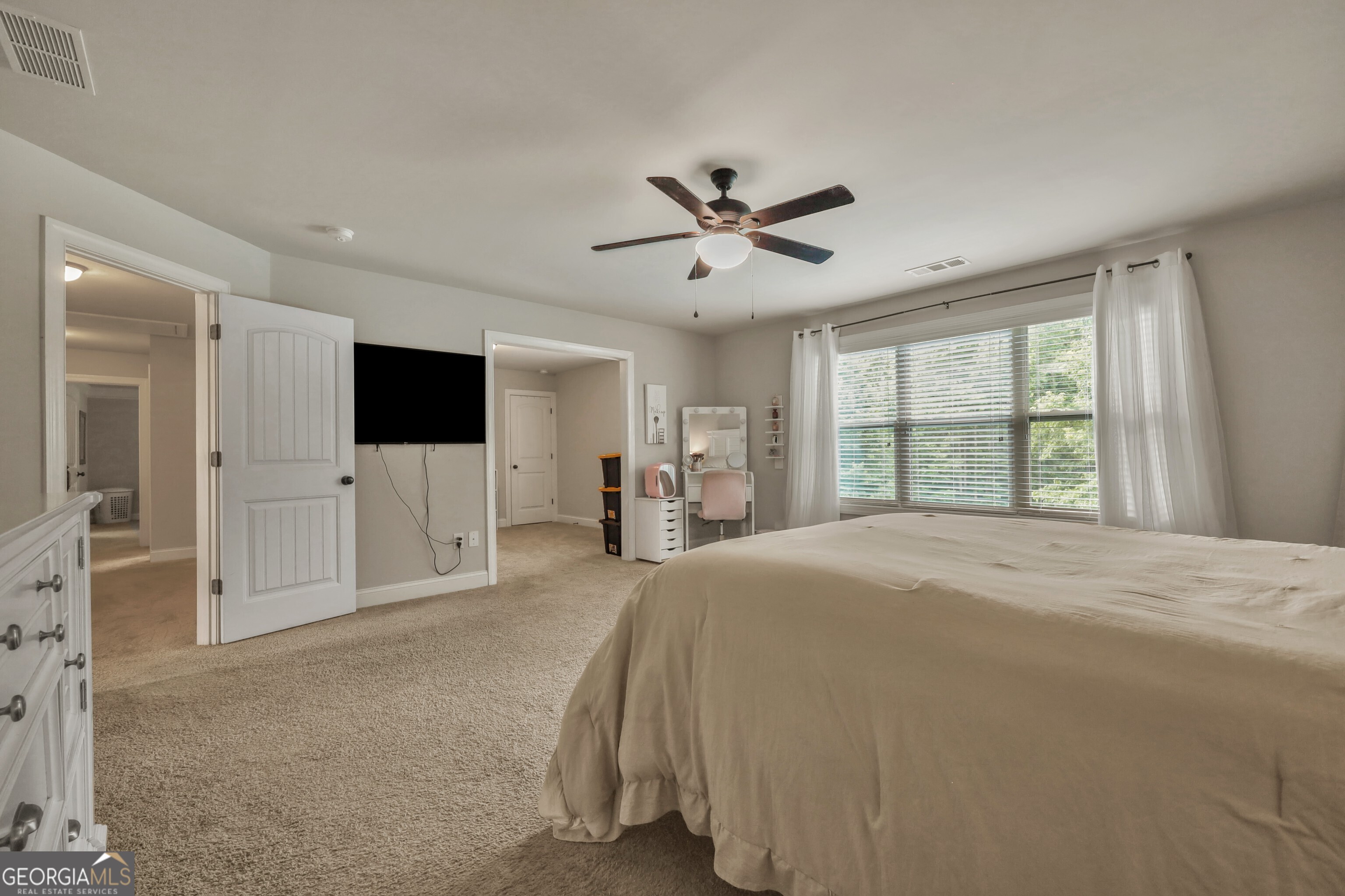 351 H D Atha Road Property Photo 46