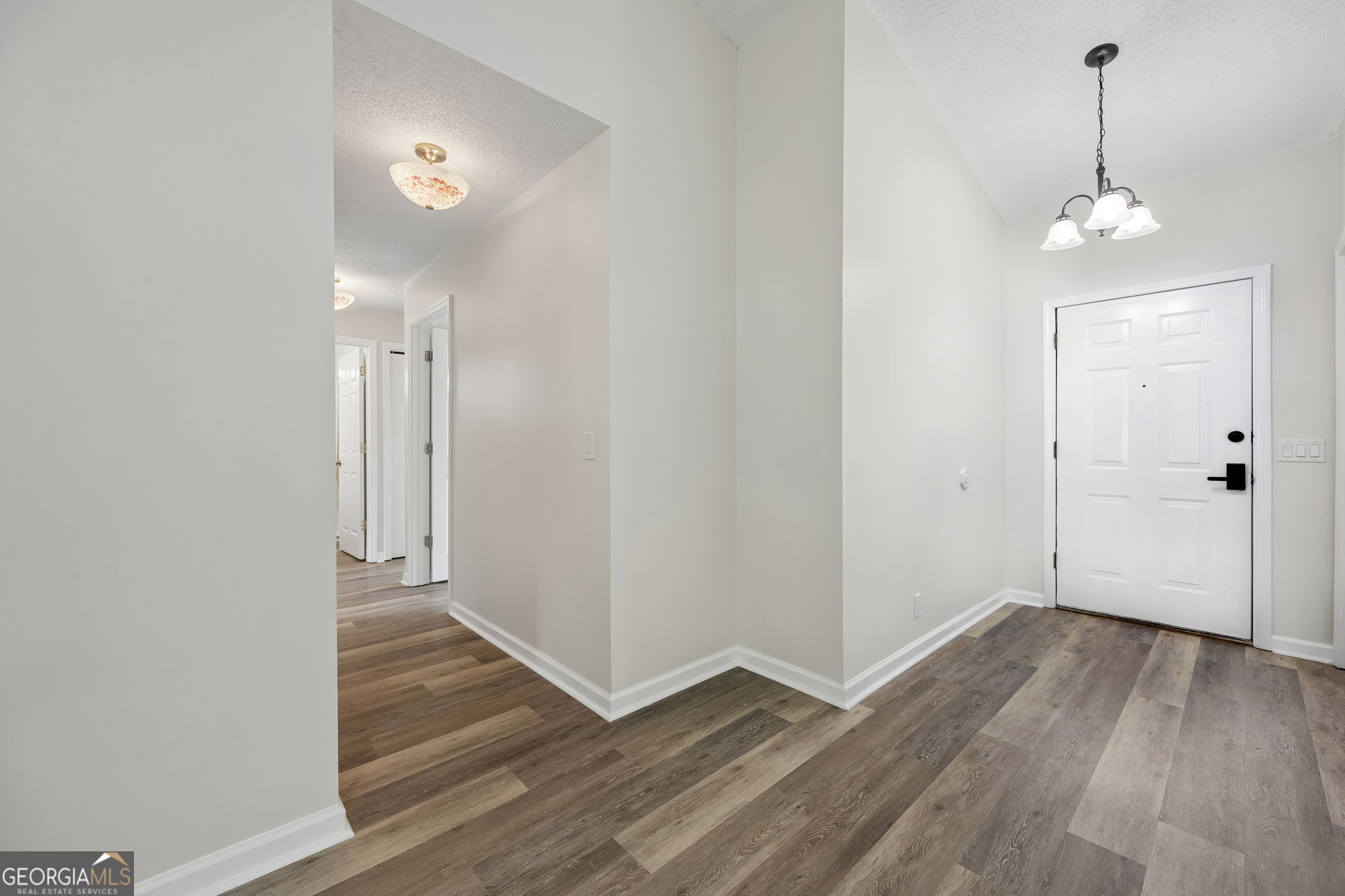 307 Sunnyside Drive Property Photo 8