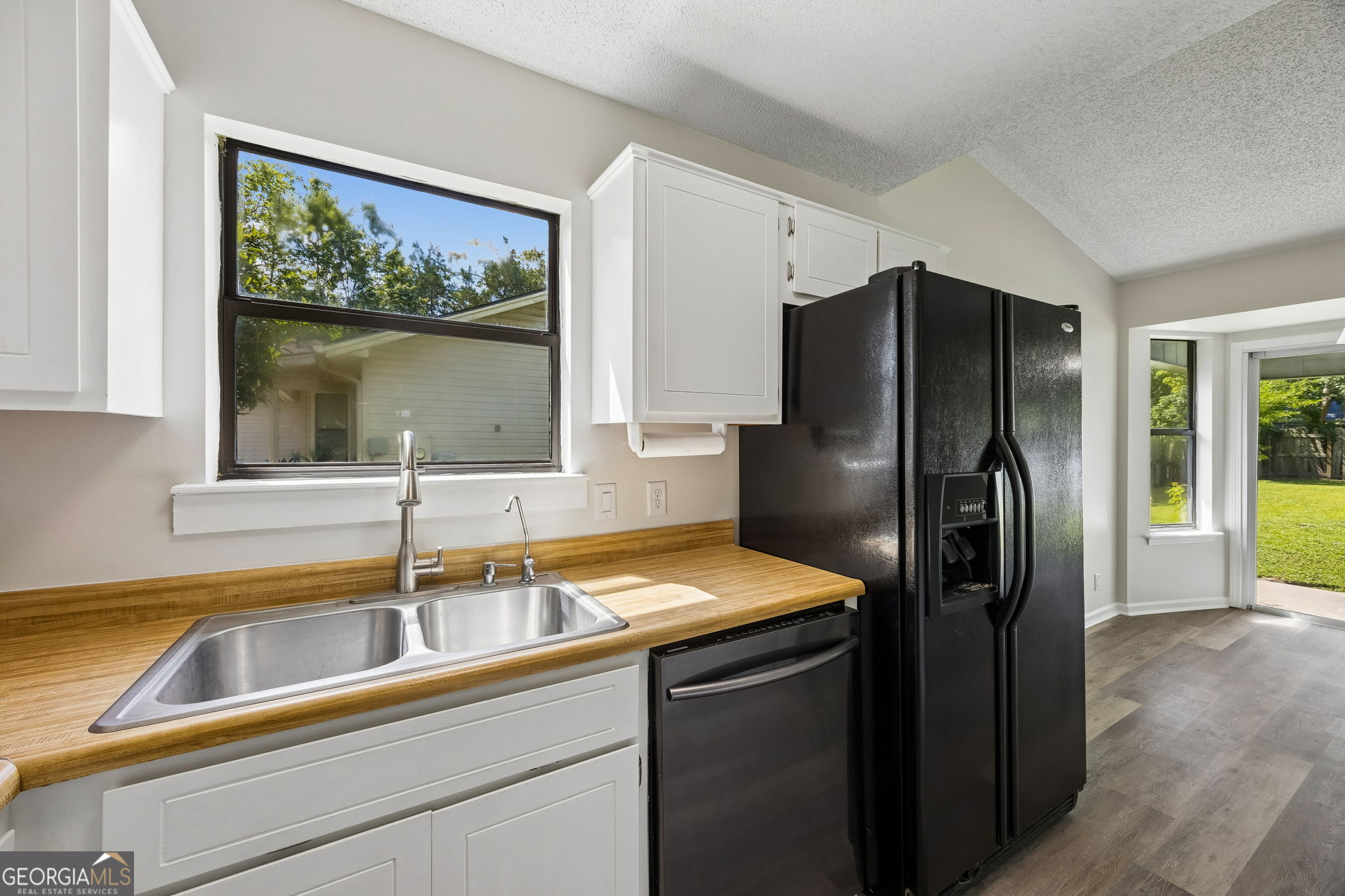 307 Sunnyside Drive Property Photo 18