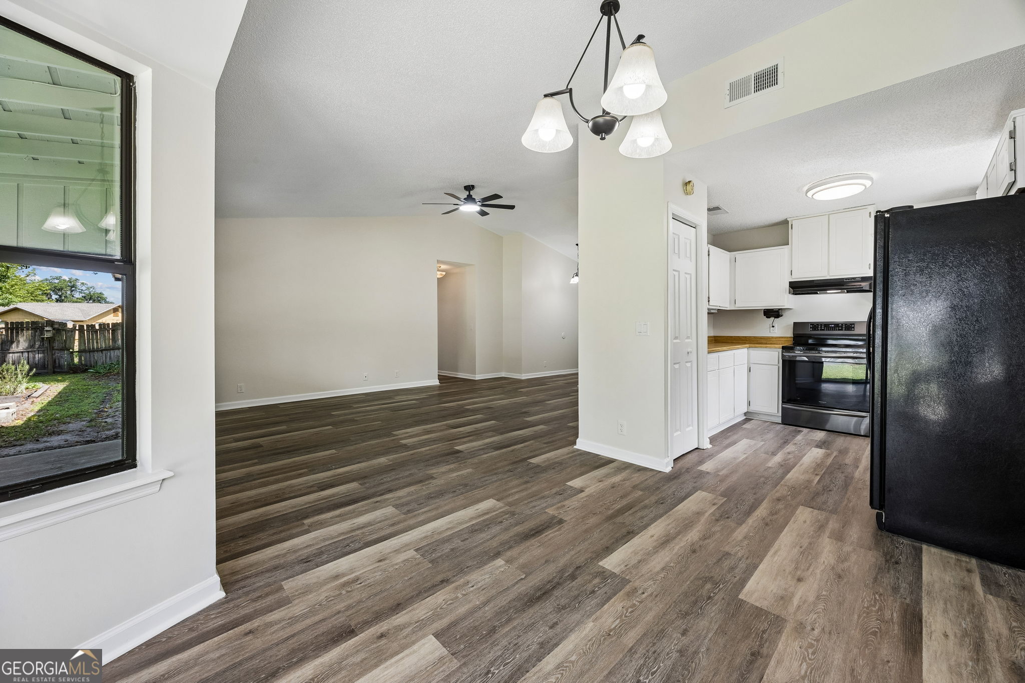 307 Sunnyside Drive Property Photo 21
