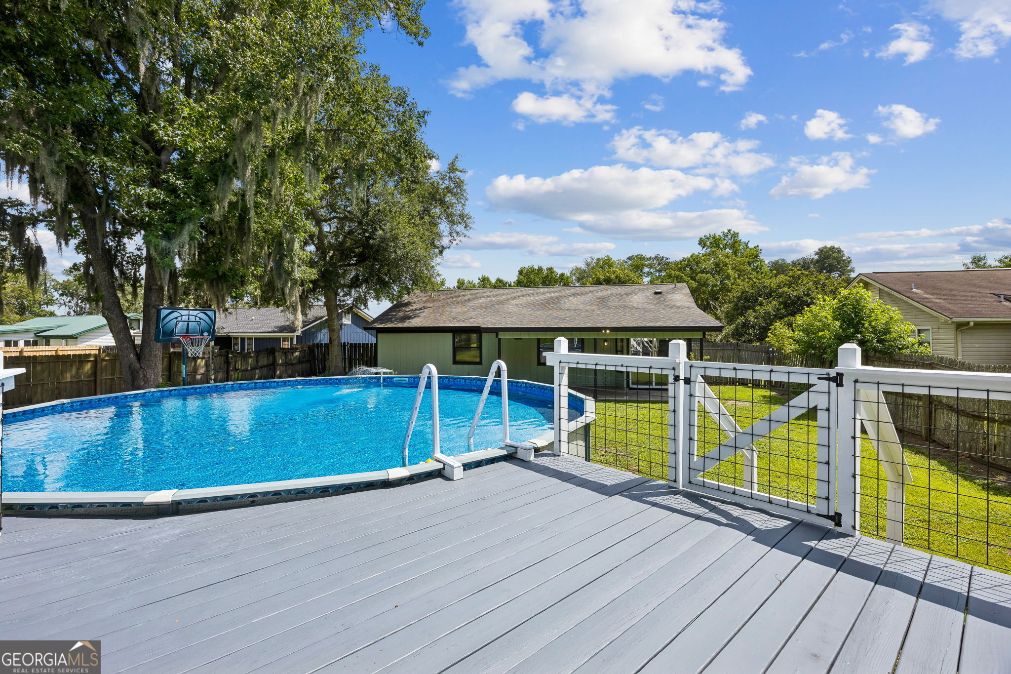 307 Sunnyside Drive Property Photo 44